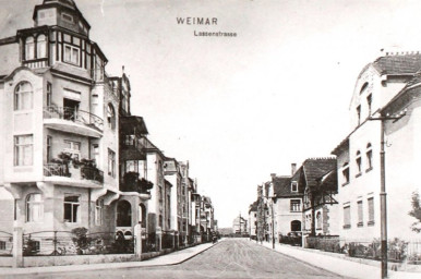 Stadtarchiv Weimar, 60 10-5/32, Blick in die Lassenstraße, um 1910