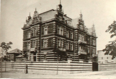 Stadtarchiv Weimar, 60 10-5/32, Blick zum Sophienhaus , ohne Datum