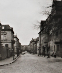 Stadtarchiv Weimar, 60 10-5/32, Blick in den Friedrich-Engels-Ring, ohne Datum