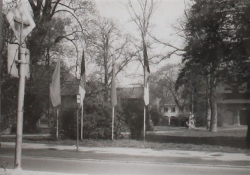 Stadtarchiv Weimar, 60 10/5-32, Blick in den Poseckschen Garten, wohl 1985