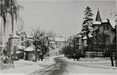 Stadtarchiv Weimar, 60 10/5-33, Blick in die Humboldtstraße, um 1970