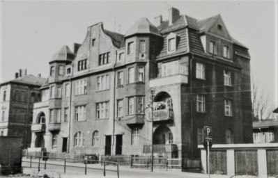 Stadtarchiv Weimar, 60 10/5-33, Henßstraße 6-10, wohl 1980