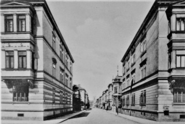 Stadtarchiv Weimar, 60 10-5/33, Blick in die Richard-Wagner-Straße, ohne Datum