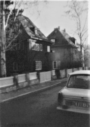 Stadtarchiv Weimar, 60 10-5/33, Blick in die Heinrich-von Kleist-Straße ???, ohne Datum