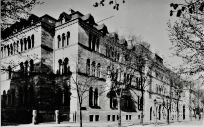 Stadtarchiv Weimar, 60 10/5-34, Blick in die Kaiserin-Augusta-Straße, um 1930