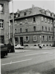 Stadtarchiv Weimar, 60 10/5-34, Blick in die Steubenstraße/ Einmündung Hegelstraße, um 1980
