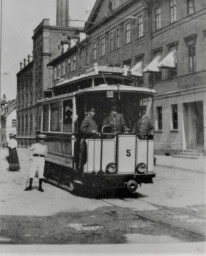 Stadtarchiv Weimar, 60 10-5/34, Straßenbahnlinie in der Kaiserin-Augusta-Straße, um 1900