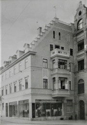 Stadtarchiv Weimar, 60 10-5/34, Kaiserin-Augusta-Straße 2, um 1925