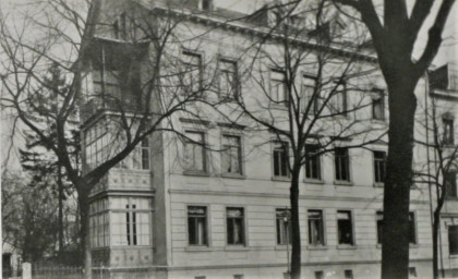 Stadtarchiv Weimar, 60 10-5/34, Kaiserin-Augusta-Straße 42, um 1920