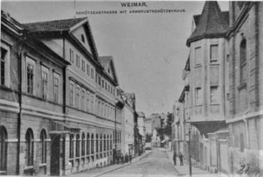 Stadtarchiv Weimar, 60 10-5/34, Blick in die Schützengasse, wohl 1907