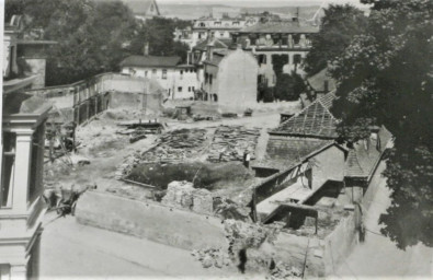 Stadtarchiv Weimar, 60 10-5/34, Blick auf das Grundstück Theaterplatz 1a, nach 1926