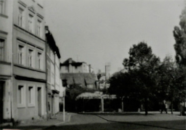Stadtarchiv Weimar, 60 10-5/35, Blick auf den Frauenplan, wohl 1988