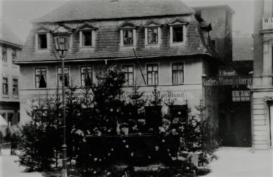 Stadtarchiv Weimar, 60 10-5/35, Blick auf den Frauenplan, vor 1945