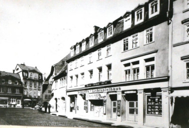 Stadtarchiv Weimar, 60 10-5/4, Blick in die Marktstraße, um 1925