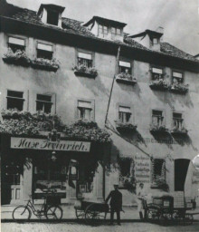 Stadtarchiv Weimar, 60 10-5/4, Obere Schlossgasse 10, um 1910