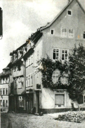 Stadtarchiv Weimar, 60 10-5/4, Blick in die Obere Schlossgasse, vor 1945