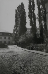 Stadtarchiv Weimar, 60 10-5/4, Blick in die Obere Schlossgasse, um 1985