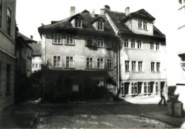 Stadtarchiv Weimar, 60 10-5/4, Blick von der Oberen Schlossgasse in die Schlossgasse, um 1970