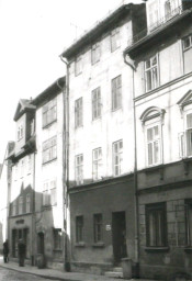 Stadtarchiv Weimar, 60 10-5/4, Blick in die Schlossgasse, um 1970