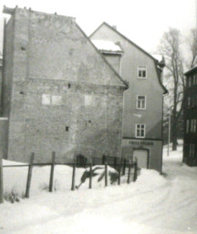 Stadtarchiv Weimar, 60 10-5/4, Blick in die Schloßgasse , 1986