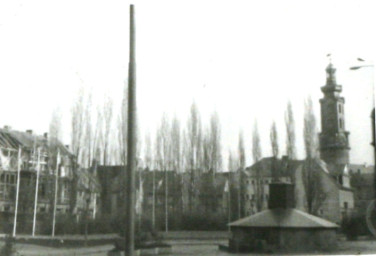 Stadtarchiv Weimar, 60 10-5/4, Blick auf den Markt , um 1978