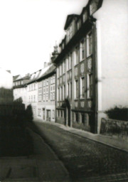 Stadtarchiv Weimar, 60 10-5/4, Blick in die Schloßgasse , 1980