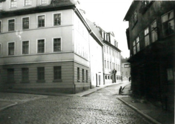 Stadtarchiv Weimar, 60 10-5/4, Blick in die Schloßgasse, 1980