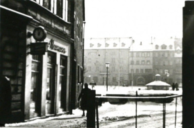 Stadtarchiv Weimar, 60 10-5/5, Blick von der Dimitroffstraße zum Markt, 1963