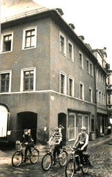 Stadtarchiv Weimar, 60 10-5/5, Blick vom Herderplatz in die Dimitroffstraße, um 1975