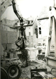 Stadtarchiv Weimar, 60 10-5/5, Blick auf die Baustelle in der Dimitroffstraße (Kaufstraße), um 1981