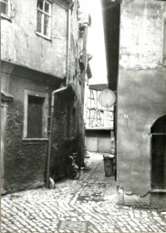 Stadtarchiv Weimar, 60 10-5/5, Blick in "Hinter der Badestube", 1978