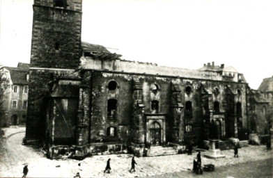 Stadtarchiv Weimar, 60 10-5/6, Blick auf den Herderplatz, nach 1945