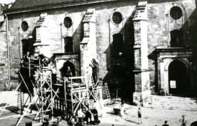 Stadtarchiv Weimar, 60 10-5/6, Blick auf den Herderplatz, 1960