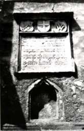 Stadtarchiv Weimar, 60 10-5/6, Gebäudedetail an der Stadtkirche, ohne Datum