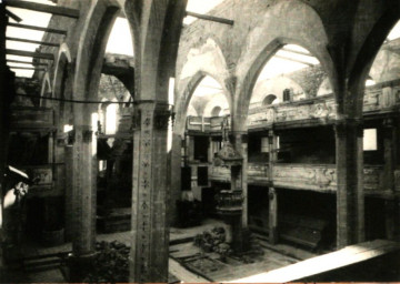 Stadtarchiv Weimar, 60 10-5/6, Blick in die Stadtkirche, nach 1945