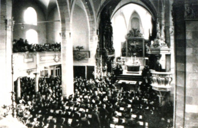 Stadtarchiv Weimar, 60 10-5/6, Blick in die Stadtkirche St. Peter und Paul, um 1953