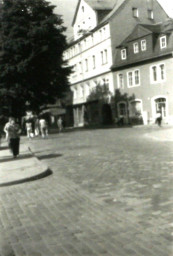 Stadtarchiv Weimar, 60 10-5/6, Blick vom Herderplatz in die Jakobstraße, 1984