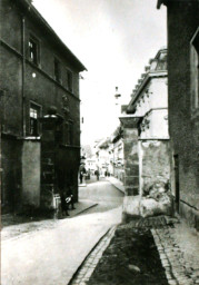 Stadtarchiv Weimar, 60 10-5/7, Blick vom Zeughof in die Rittergasse, um 1900