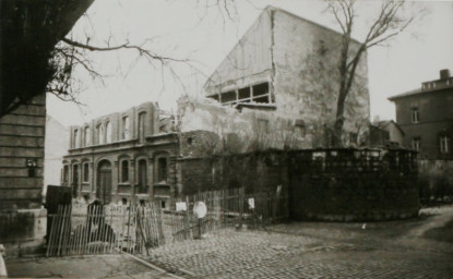 Stadtarchiv Weimar, 60 10-5/7, Blick in die Karlstraße, 1980