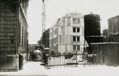 Stadtarchiv Weimar, 60 10-5/7, Blick in die Karlstraße, 1985