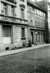 Stadtarchiv Weimar, 60 10-5/7, Blick in die Karlstraße , 1980