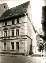 Stadtarchiv Weimar, 60 10-5/7, Blick in die Teichgasse, um 1920