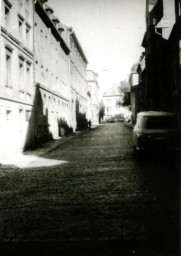 Stadtarchiv Weimar, 60 10-5/7, Blick in die Karlstraße , 1980