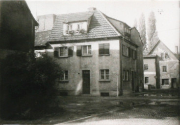 Stadtarchiv Weimar, 60 10-5/7, Blick in die Kleine Teichgasse, 1980