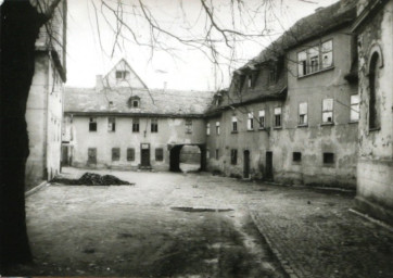 Stadtarchiv Weimar, 60 10-5/8, Blick in den Frankeschen Hof, um 1980