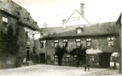 Stadtarchiv Weimar, 60 10-5/8, Blick in den Frankeschen Hof, um 1900