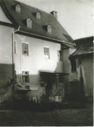 Stadtarchiv Weimar, 60 10-5/8, Blick in den Frankeschen Hof , 1982