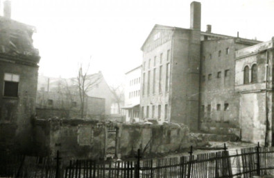 Stadtarchiv Weimar, 60 10-5/8, Blick in den Frankeschen Hof, 1984