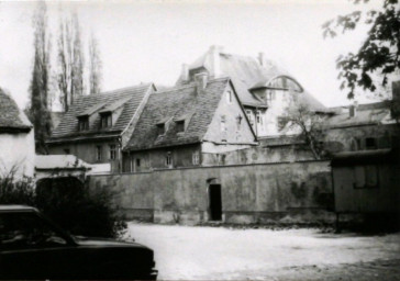 Stadtarchiv Weimar, 60 10-5/8, Blick auf den Frankeschen Hof (Kleine Teichgasse), 1986