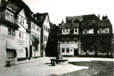 Stadtarchiv Weimar, 60 10-5/8, Blick auf den Teichplatz , 1912